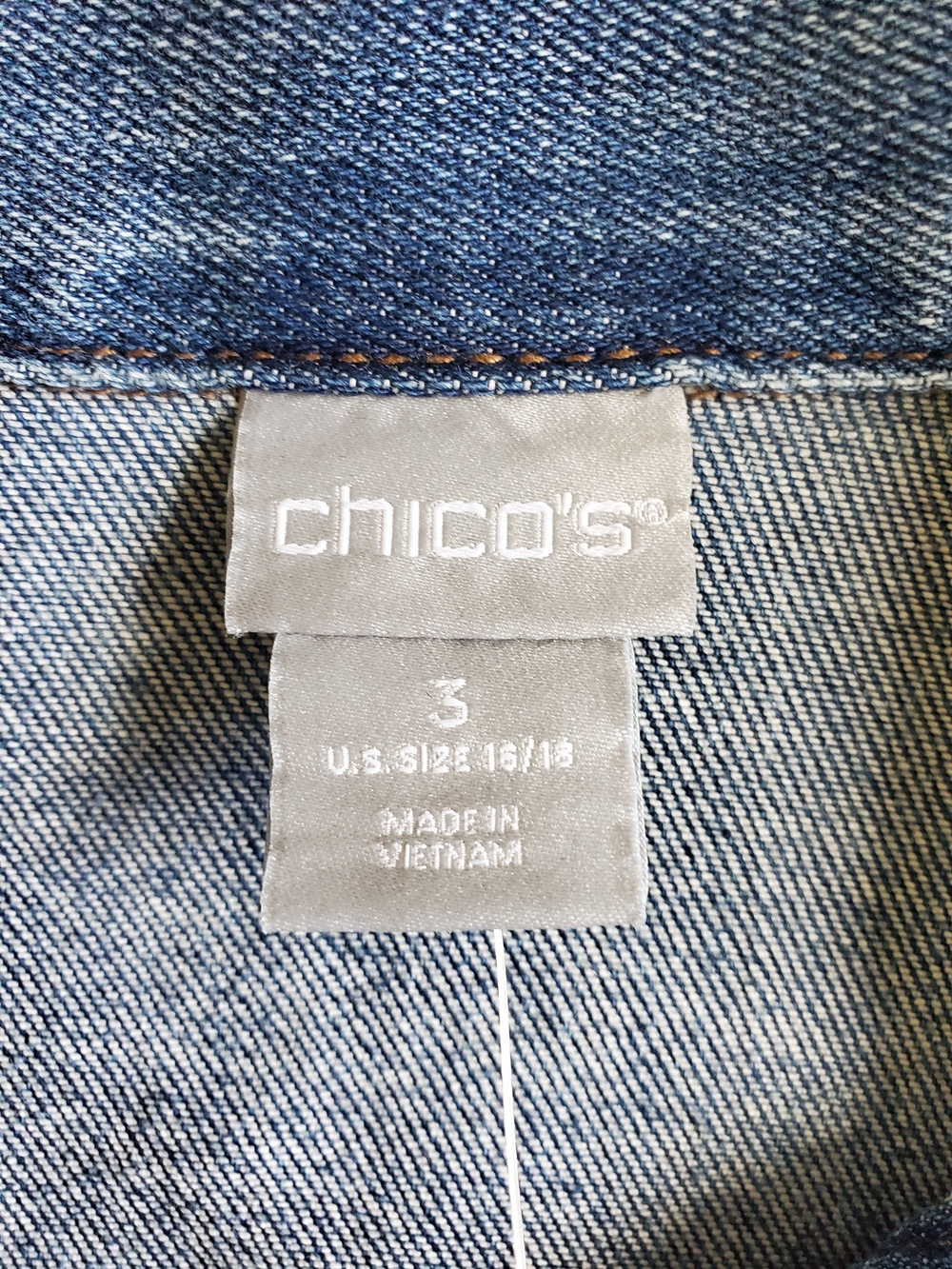 Chicos Suit Set Womens 16 Blue Denim Jacket Jeans Pearl Embellished 2 Piece Set - Picture 2 of 9